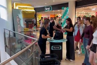 Stovky lidí přišly do pražské Flory na otevření první prodejny diskontu Normal - Novinky